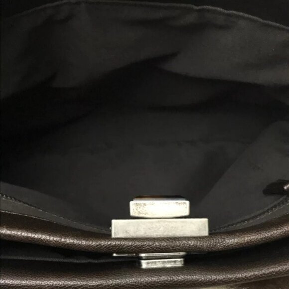 ENDI Peek-A-Boo Shoulder Bag with Fur Dark Brown - Picture 9 of 10